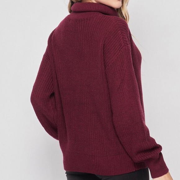 Turtle neck top - Picture 3 of 4